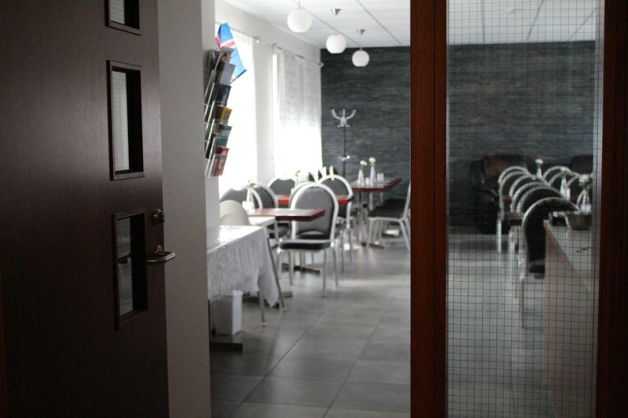 Hotel Grasteinn - Airport Hotel Keflavík Exteriör bild